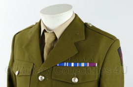 Britse leger Commando uniform met veel insignes - 176/104/88 - origineel