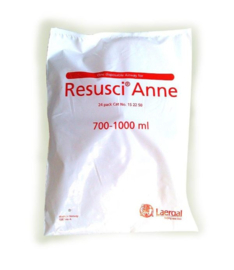 24 stuks Laerdal Resusci Anne disposable luchtweg voor reanimatiepop - nieuw in verpakking