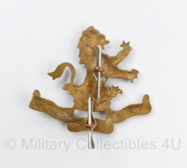 WO2 Britse 7th Dragoon Guards cap badge - 4,5 x 4 cm - origineel