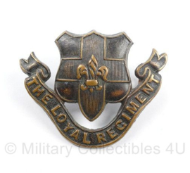 WO2 Britse The Loyal Regiment North Lancashire cap badge - 3,5 x 4,5 cm - origineel