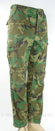 US Army BU trouser - POPLIN Woodland - vroege versie 1981 ripstof - maat Small Regular - origineel