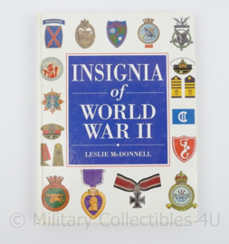 Insignia of World War 2 door Leslie McDONNEL