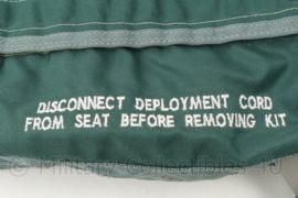 KLU en USAF Case assy Survival Kit voor piloten voor in de schietstoel  - 38 x 38 x 12½ cm - nieuw - origineel