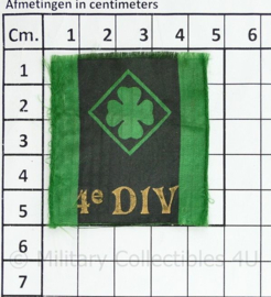 Defensie 4e Divisie insigne - 5 x 4,5 cm - origineel