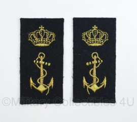 Koninklijke Marine en Korps Mariniers Dienstvak insignes gespiegeld - 8 x 4 cm - origineel