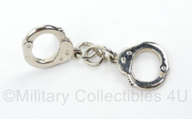 Politie speld met mini handboeien - 4,5 x 1,5 cm - origineel