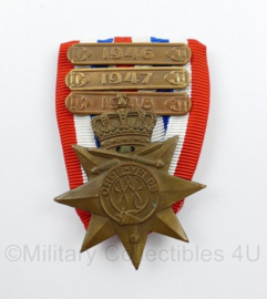 Ereteken voor Orde en Vrede met  1946-1947-1948 gespen - 6,5 x 4,5  cm - origineel