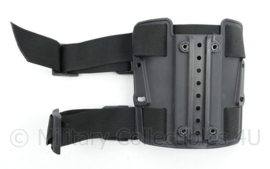 Front Line TK965 Walther P5 Politie Leg Panel voor holster - 15 x 16 cm - origineel