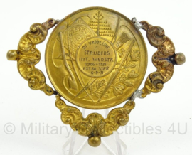 Medaille De Vroolijke Strijders 1908-1931 - internationale wedstrijd 1931 - afmeting 9 x 9 cm - origineel
