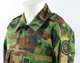 Zuid-Koreaanse leger uniform jas camo met insignes - maat Extra Large - gedragen - origineel