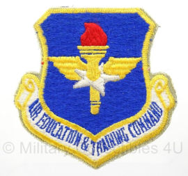 US Air Education & training Command patch met klittenband - piloten overall - Origineel