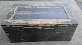 Duitse houten kist 1936 - met label BXE 1943 - 74 x 41 x 31 cm. - origineel