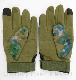 3M Tactical gloves met kunststof knokkels in NFP camo - maat M t/m XXL - nieuw - replica