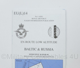 Royal Canadian Air Force Flight Information En Route Low Altitude Baltic & Russia EU(L)14 - 18 maart 2004 - 26,5 x 12,5 cm - origineel