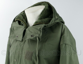 Franse leger parka met voering groen - maker J. Veyrier Paris - maat 104L - licht gedragen - origineel