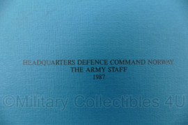 Handboeken set A Guide to Cold Weather Operation Headquarters Defence Commando Norway 1987- set van 9 boekjes - origineel