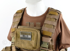Defensie en Korps Mariniers Profile Equipment plate carrier Coyote met NIJ 3 ballistische inhoud en tassen - origineel