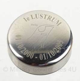 KL inschuifbare metalen drinkbeker - OCIO IFOCie 1e lustrum 2000/2005 - Origineel