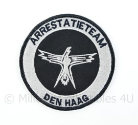 Nederlandse Politie Arrestatieteam Den Haag embleem - met klittenband - diameter 9 cm