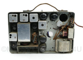 WO2 periode Portable Receiver Radione R2 - 35 x 14 x 23 cm - origineel