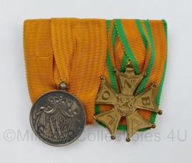 Medaille balk Koninklijke marine trouwe dienst zilver en KNBLO Marsvaardigheid medaille  - 7,5 x 6,5 cm -origineel