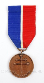 Poolse herinneringsmedaille 1940-1970 - 4444 Wyconac  1st Grenadier Division France 1940 Military Medal Army Exile Decoration - afmeting 4 x 10,5 cm - origineel