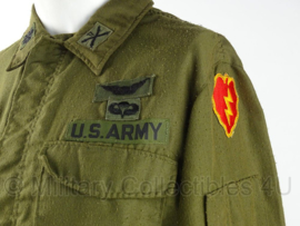 US Army Vietnam oorlog Flyers shirt Hot weather - rang Major - veel insignes - gedateerd 1971 - maat M/short - origineel