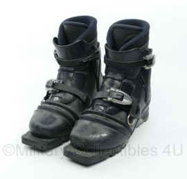 KMARNS Korps Mariniers skischoenen Scarpa T4 voor Telemark G3 toerskies - maat 295 = 45 - gedragen - origineel