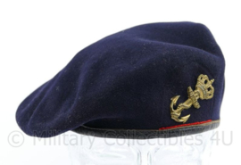 Korps Mariniers baret met insigne 1969 - maker Hassing BV - maat 57 - origineel