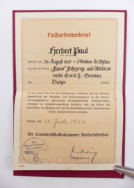 Wo2 Duitse Facharbeiterbrief 31 juli 1944 van de firma FAMO Fahrzeug Motorenwerke Zeldzaam - origineel Wo2 Duits