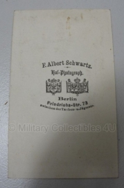 Duitse WO1 pasfoto van soldaat op origineel kaartje - 6 x 10 cm. - origineel