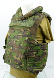 Defensie Modulair Woodland 2009 oefen vest met oefen softballistic inhoud en groinprotector - maat Medium - origineel