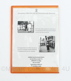 DVD Koningin Beatrix en de Koninklijke Marine - instituut voor maritieme historie -  19 x 13,5 cm - origineel