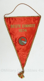 DDR NVA Beste Einheit 1974 Kampfgruppen Militar DDR GDR WIMPEL - 58 cm - origineel