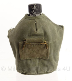 WO2 US Army veldfles set - fles 1944, beker  jaren 60 en hoes (geen datum)- origineel