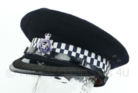 Britse politie pet met insigne - Bedfordshire Police - hoge rang met band op klep - maat 56 - origineel