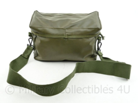 KL Defensie rubberized tas geneeskundige dienst met volledige inhoud - 21 x 28 x 11 cm - licht gebruikt - origineel