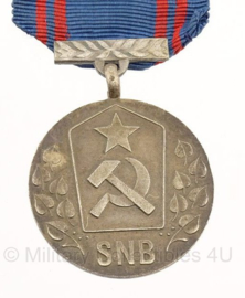 Tjechische SNB medaille For Service To Czech State Security - origineel - metaal - 4 x 8 cm