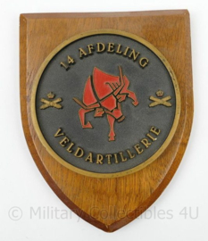 Wandbord 14 Afdeling Veldartillerie - 18 x 14 x 2 cm - origineel