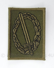 KL Landmacht onderscheiding voor op de borst - GVT woodland uitvoering - afmeting 4,5 x 6,5 cm - origineel