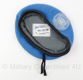 VN UN United Nations baret met stoffen insigne  - 55 tm. 60 cm.  - origineel