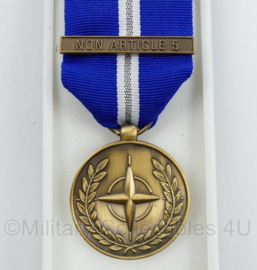 NATO Non-Article 5 Balkans Medal Balkan Operations medaille in doosje - origineel