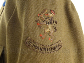 KL Koninklijke Landmacht officiers DT uniform jas met rang "kapitein" - "aan en afvoertroepen" - jaren 50 met metaaldraad insignes - maat M - origineel