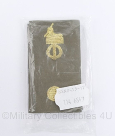 Defensie Stratotex epauletten Korps/Regiment Adjudant - nieuw in de verpakking - 9 x 5 cm - origineel