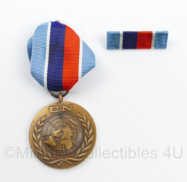 UN Medal in the service of peace met medaille balk  - 8 x 3,5 cm