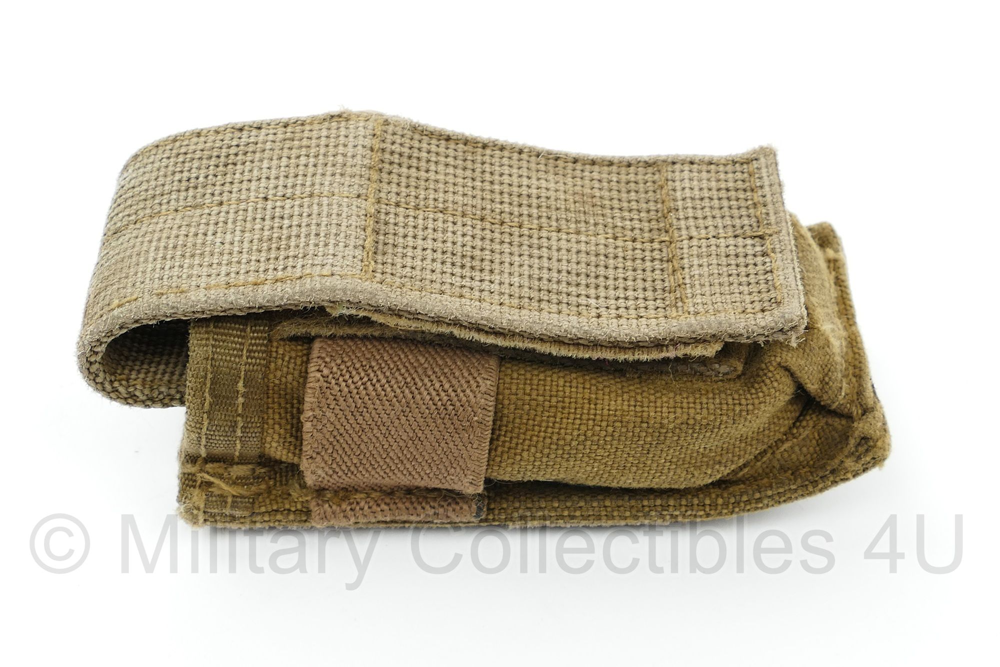 Coyote Pistol single mag pouch MOLLE - afmetingen 5 x 4½ x 11½ cm - origineel