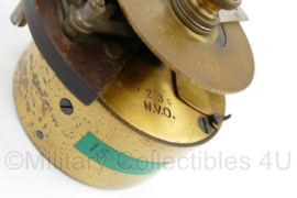 923 C NVO 15 daags klokwerk - 8 x 6,5 cm - origineel