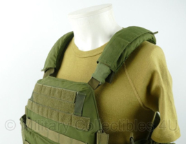 Plate Carrier Warrior Assault Systems DCS Green met 2 utility pouches  - origineel
