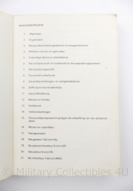 VS 2-1350 Koninklijke Landmacht Handboek voor de soldaat 1976 - gebruikt - 13,5 x 2 x 20 cm