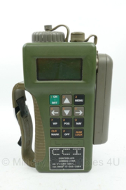 Nederlandse GPS ontvanger Rockwell Collins PLGR met draagtas - zonder accu - werkend -origineel